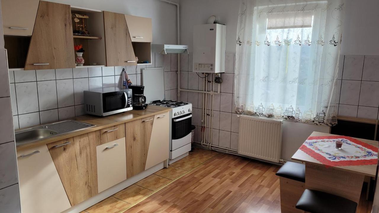 Apartament Yrm Lägenhet Sighişoara Exteriör bild